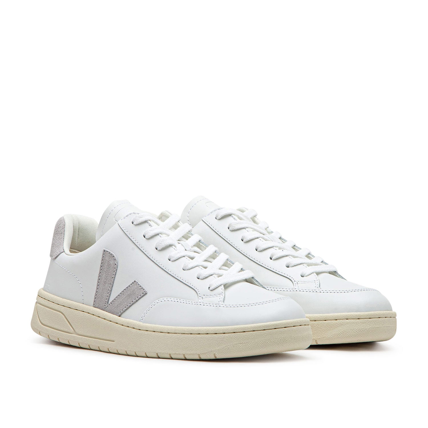 Veja V-12 Leather (White / Grey)